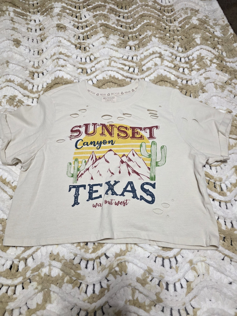 Sunset Canyon Texas Crop Tee - Cream Graphic